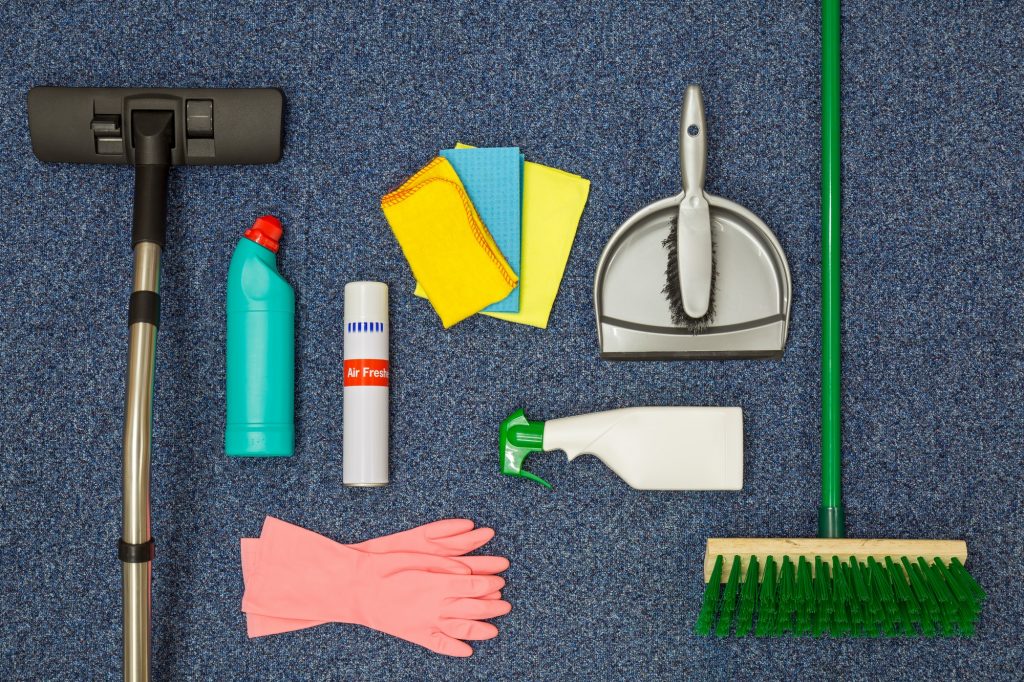 5 Questions to Ask When Choosing a Contract Cleaning Service